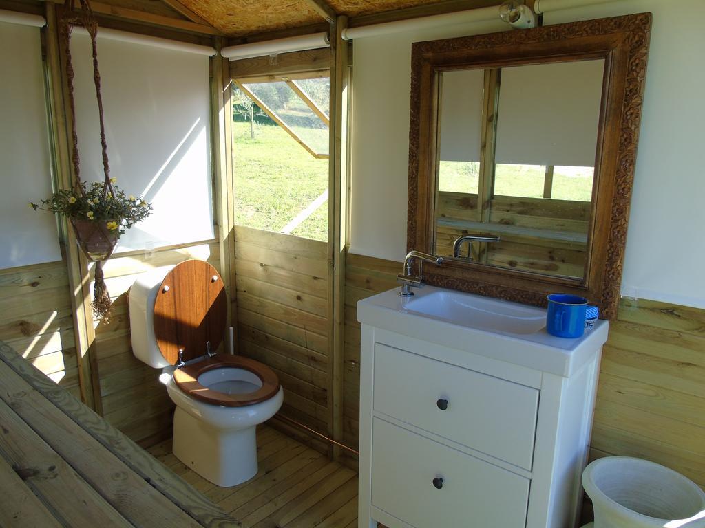 Glamping Abruzzo - The Yurt Hotel Catignano Exterior photo